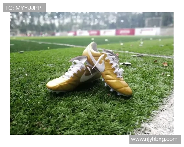 世界传奇球星巅峰对决六人足球赛再掀绿茵风暴