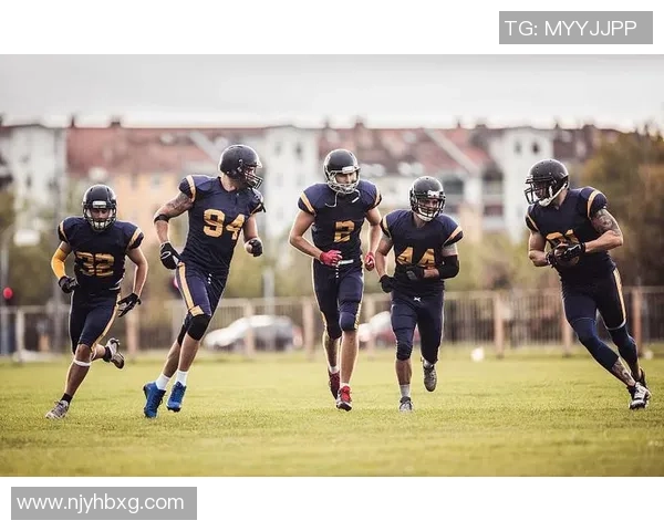 足球场上奔跑的速度之王是谁揭秘他的成长与成就